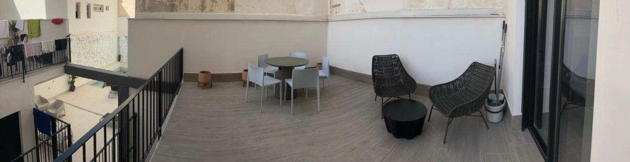 Apartamentos Breton 17 Suite Con Terraza Alicante Luaran gambar