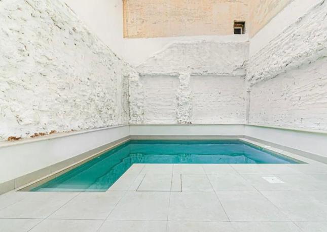 Apartamentos Breton 17 Suite Con Terraza Alicante Luaran gambar
