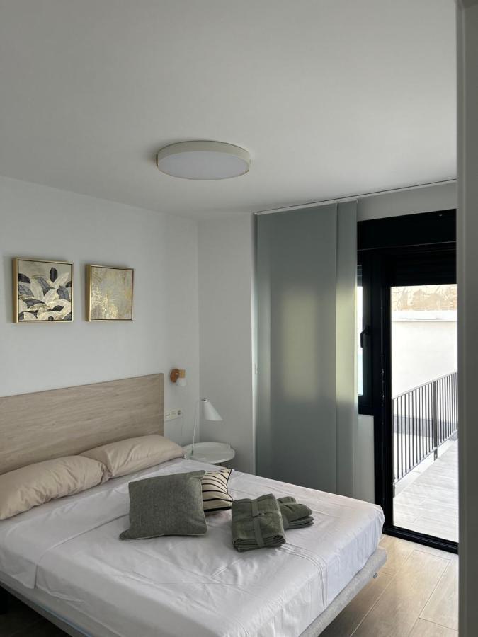 Apartamentos Breton 17 Suite Con Terraza Alicante Luaran gambar